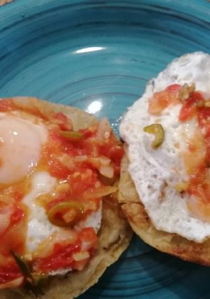 Una foto de Huevos rancheros
