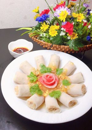 Hình của món Củ cải trắng cuộn tôm,thịt hấp chấm xì dầu.