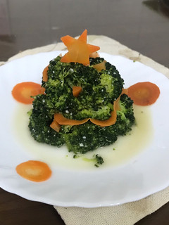 減醣~鹽麴聖誕花菜樹,夏日涼拌菜 的食譜成品照片