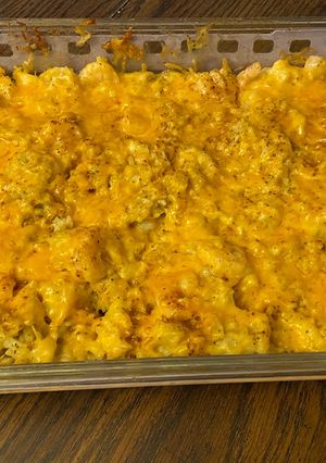 A picture of Cheesy shrimp casserole.