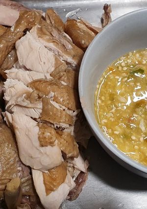 รูปของ ไก่ตัวต้มน้ำปลา