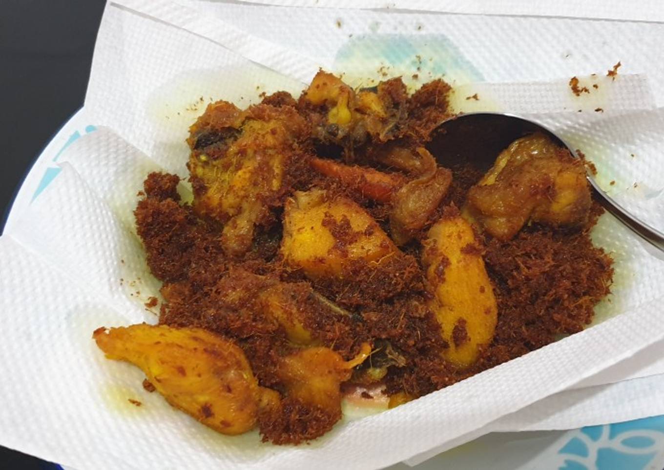 Ayam goreng laos