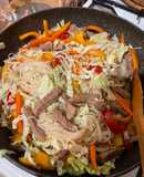 Фунчоза с телятиной и овощами