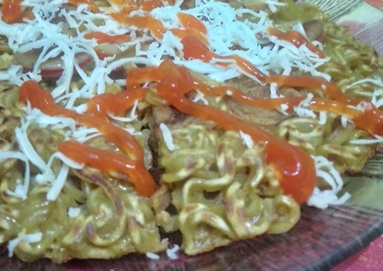 Langkah Mudah untuk Membuat Pizza Mie, Sempurna