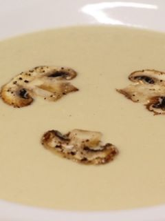 Una foto de Crema de champiñones