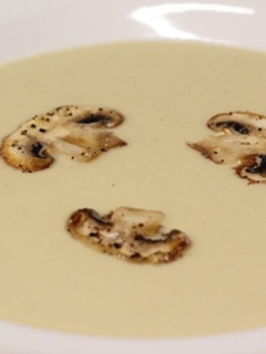 Una foto de Crema de champiñones