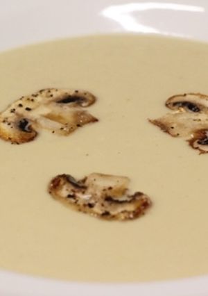 Una foto de Crema de champiñones