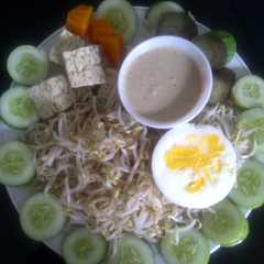 A picture of gado gado kumplitt.