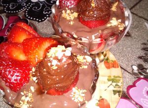 صورة لوصفة تحلية الغابة السوداء بالفرولة🍓😋🤗
