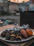 Cocina de subsistencia: Castañas y Boniatos en Hoguera