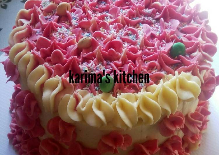 Vanilla birthday cake