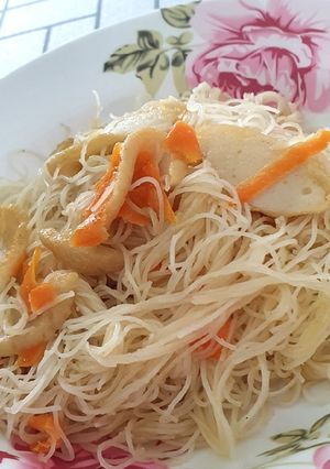 A picture of Fried Bee Hoon.