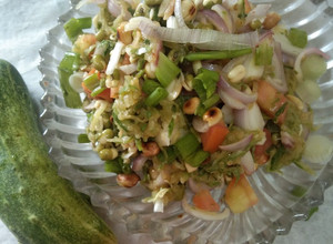 A picture of Thai cucumber salad.