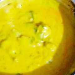 A picture of Curry pakoda.