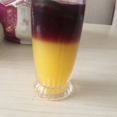 A picture of Pineapple zobo mocktail.