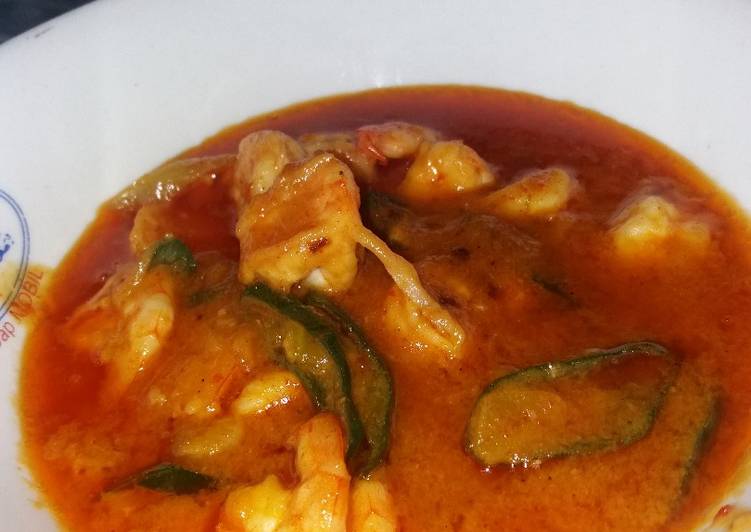 Udang saus asam pedas