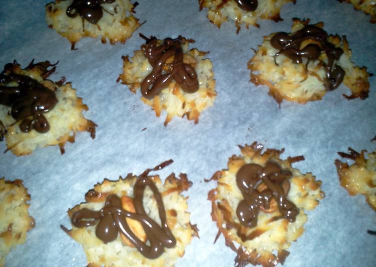 Recipe of Super Quick Homemade Chocolate and Almond Macaroons