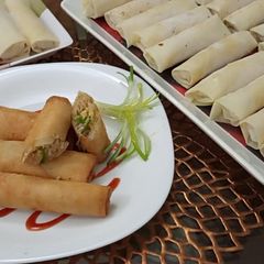 A picture of Spring Rolls.