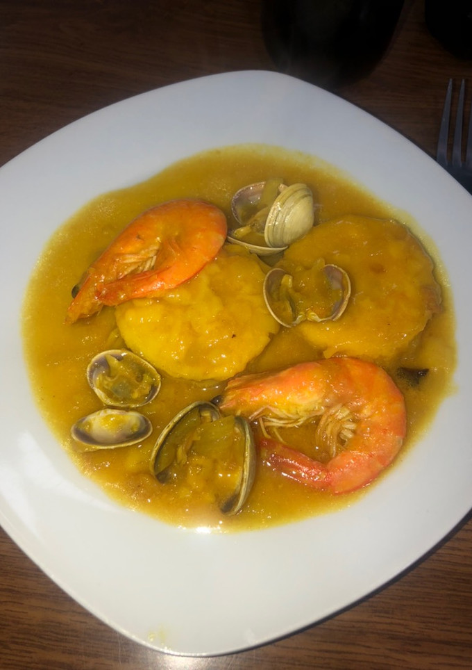 Una foto de Merluza a la cazuela