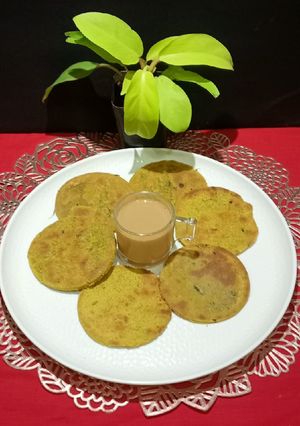A picture of Barley Flour Biscuit Masala Bhakri.