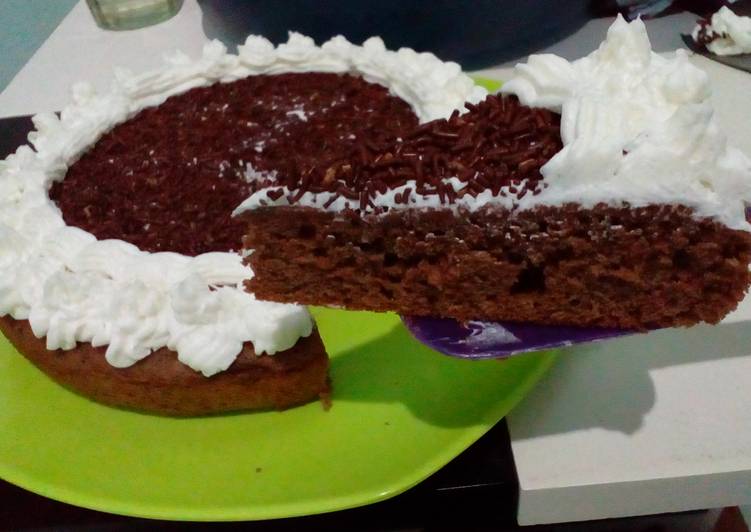 Bolu Coklat (Rice Cooker)