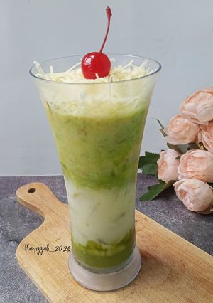 Foto resep Es Alpukat kocok matcha
