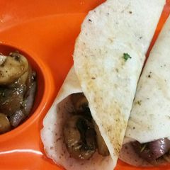 Mushroom masala wraps A picture of Mushroom masala wraps.