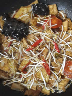 Foto resep #76. Oseng Tauge Telur Dadar