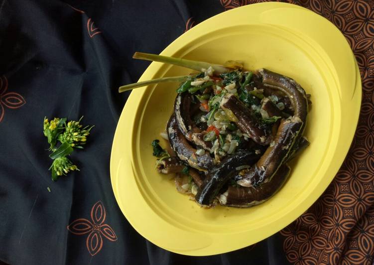 Cara Gampang Membuat Belut ungkep, Enak