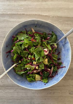 A picture of Nutty fruity salad 🥬.