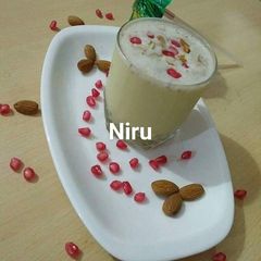 A picture of Custard juice.