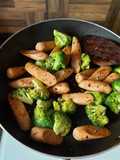 ব্রকলি সসেজ ফ্রাই (broccoli Sausages Fry recipe in Bengali)