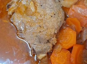 Foto de Carne de Vaca na panela de pressão