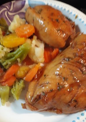A picture of Honey Bourbon Chicken.