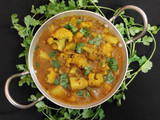तरी वाले आलू गोभी की सब्जी (Tari wale aloo gobhi ki sabzi recipe in Hindi)