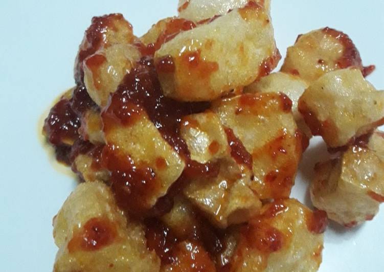 Langkah Mudah untuk Menyiapkan Kerupuk kulit balado, Enak