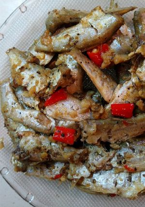 Hình của món Cá lẹp kho tiêu.