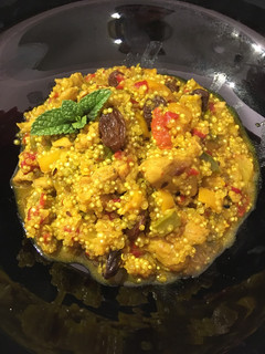 Una foto de Pinchitos de pollo guisados con Quinoa