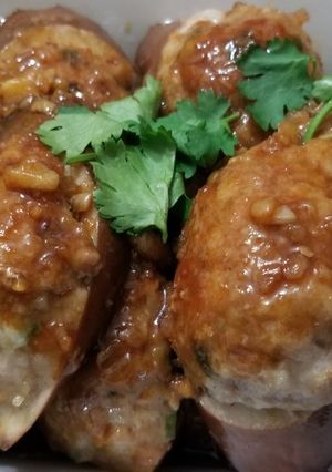 A picture of Chinese Eggplants with Minced Pork 釀矮瓜.