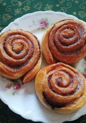 Fahéjas csiga öntettel recept fotója