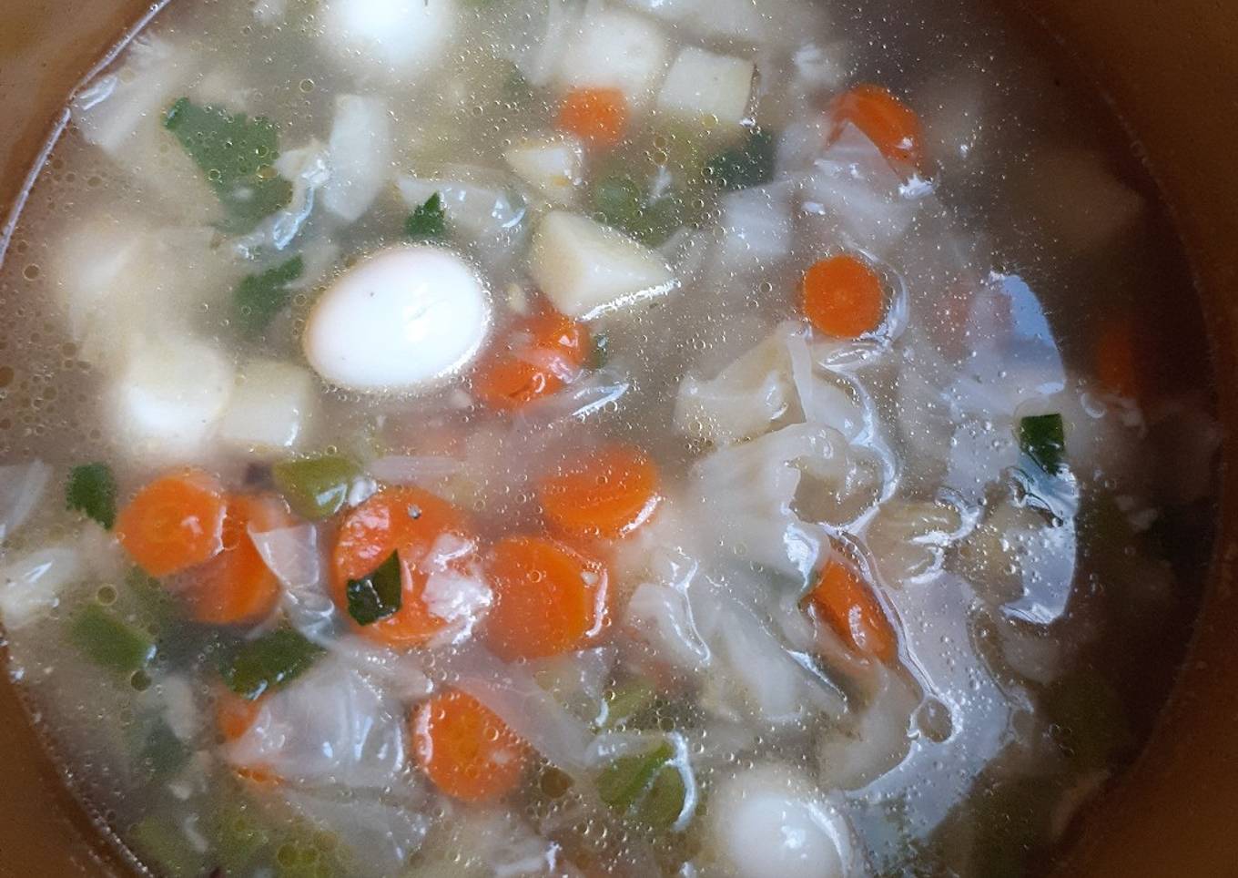 Sop Sayur Dan telur Puyuh