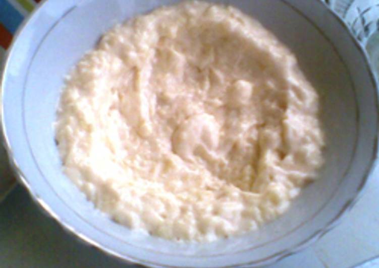 Garlic cream - toum