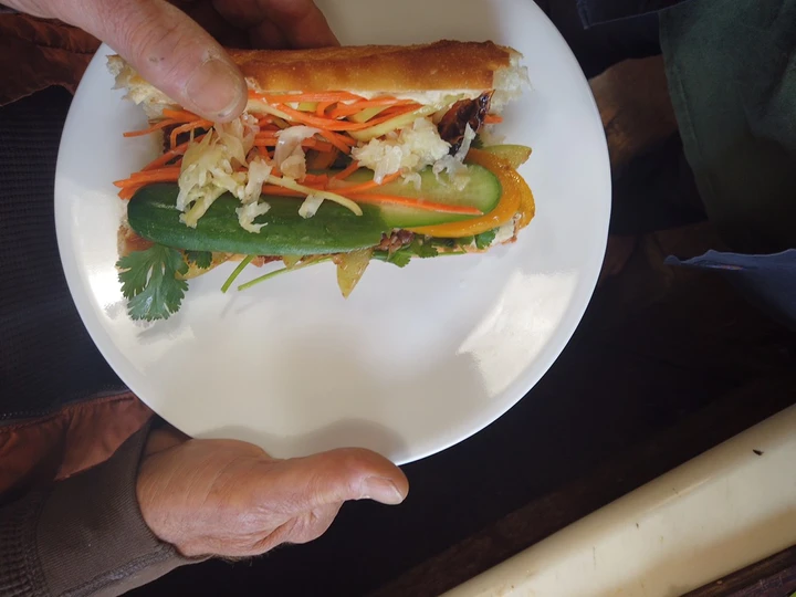 Easy Steps to Prepare|Recipe} Bahn Mi with green tomato &amp;amp; onions Anti-Fail