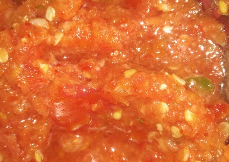 Easiest Way to Prepare Any-night-of-the-week Spicy Tomato garlic chutney