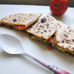 A picture of Veg quesadilla.