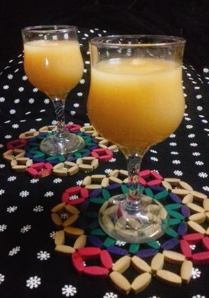 A picture of Sharbat-e-Kharbuja (Muskmelon Sharbat).