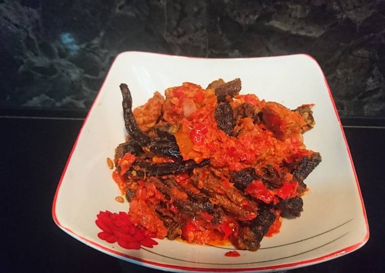 Belut balado