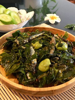 Foto resep Daun melinjo ikan asin pete sambal ijo