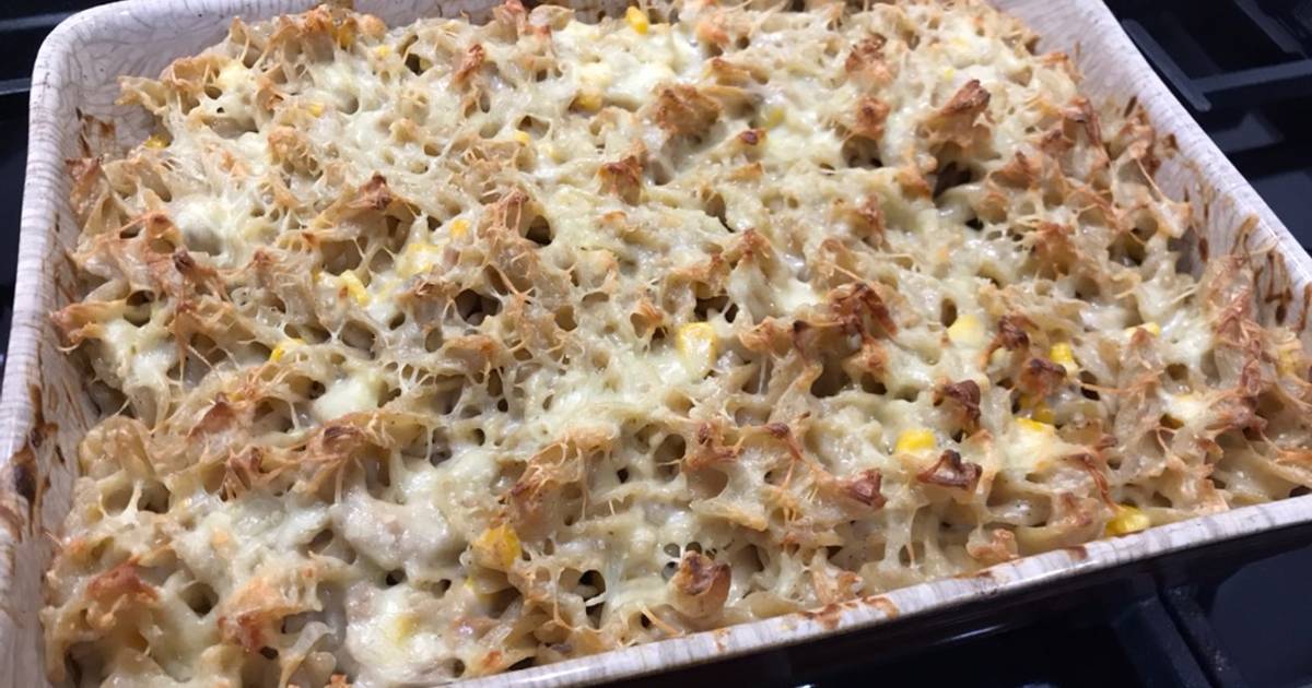 Tuna pasta bake Recipe by Tom Jacobs - Cookpad