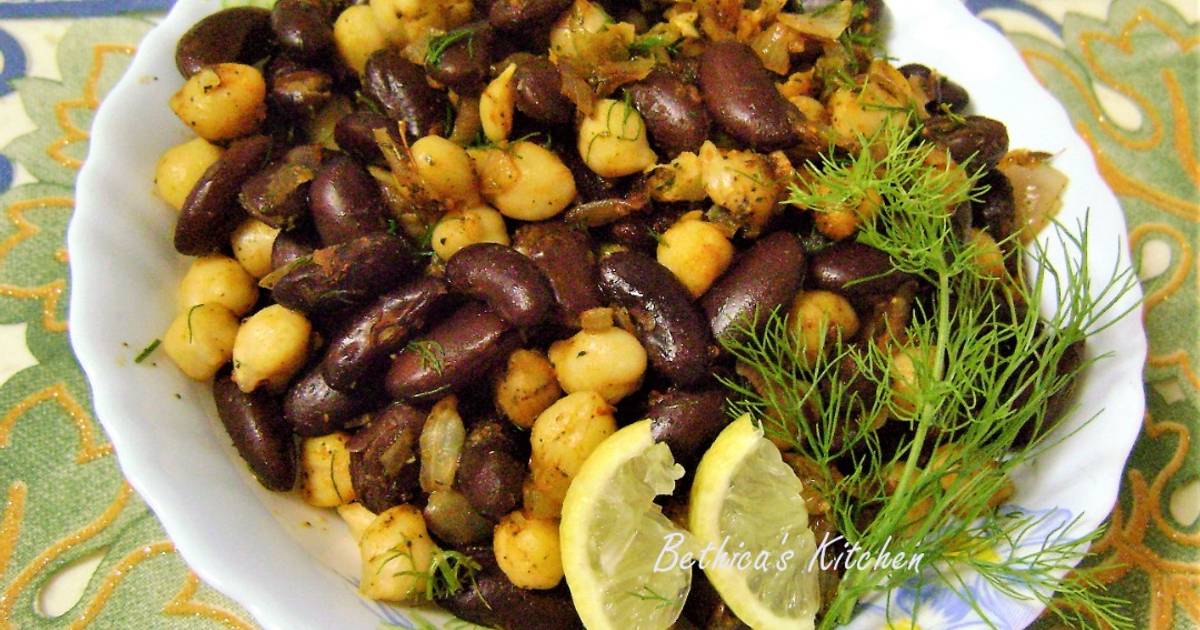 Rajma & Kabuli Chana Stir Fry (Kidney Beans & Garbanzo Beans) Recipe by
